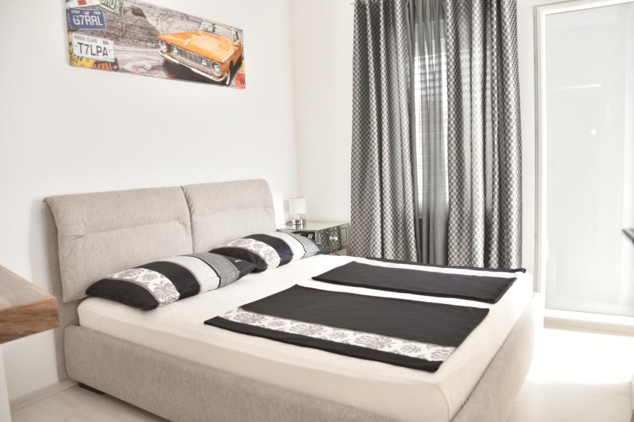 Apartment Josip 2 Tribalj Eksteriør billede