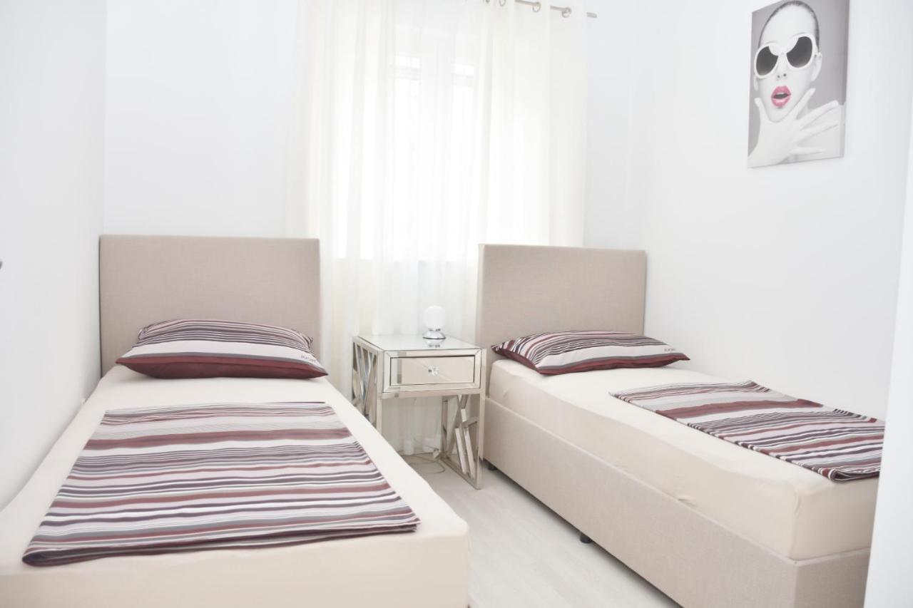 Apartment Josip 2 Tribalj Eksteriør billede